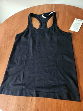 Lululemon Swiftly Tech Racerback 2.0 Black Size 8 New